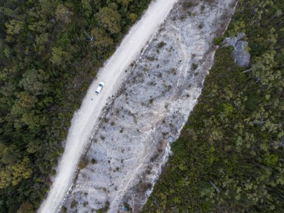 型号：Phantom 4
澳大利亚塔斯马尼亚西部无人区